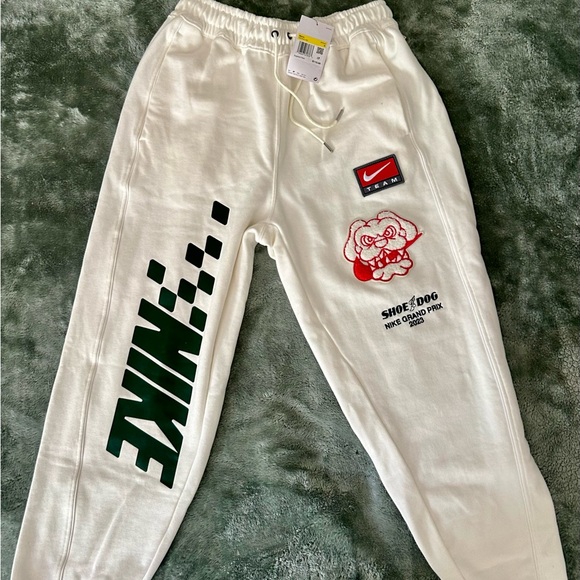 Nike Sportswear Trend Fleece Jogger Pants “Grand Prix x Shoe Dog” - Picture 1 of 5